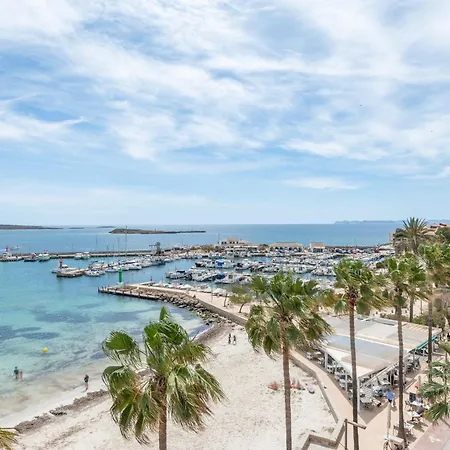 Beachfront Penthouse * Colonia de Sant Jordi